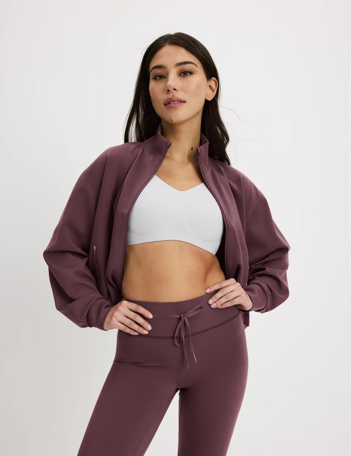 Front view of model wearing the CloudCut™ Legging highlighting the coverage and fit – Dahlia – view 7 of 14