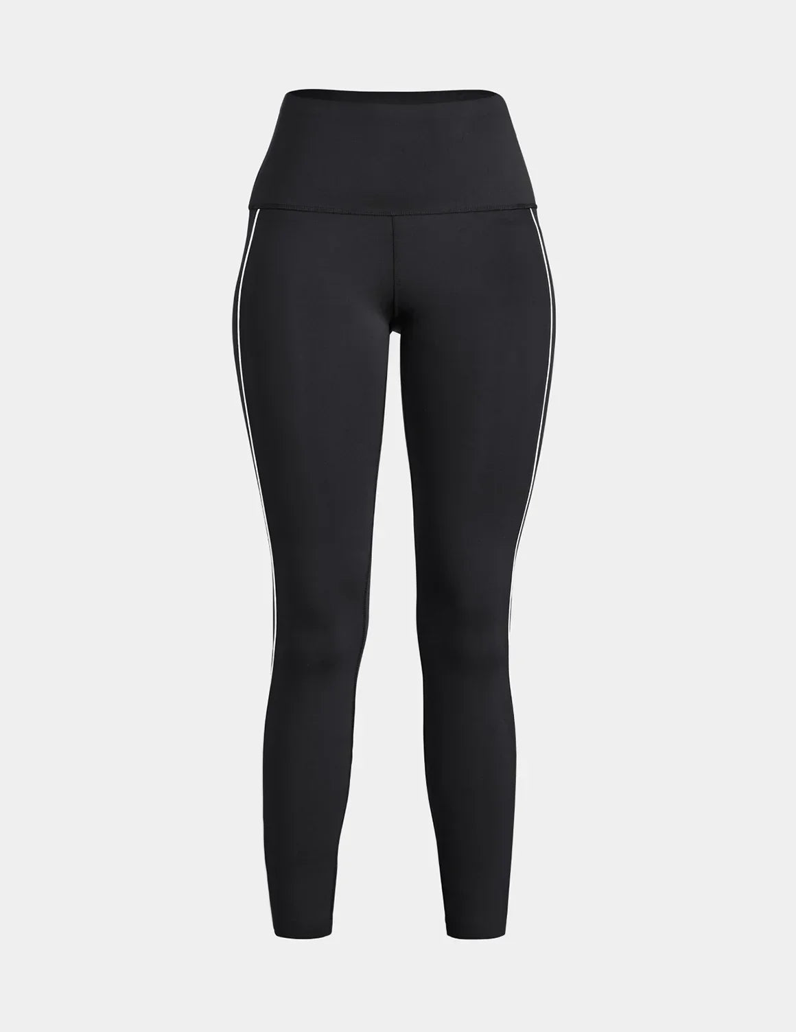 Front view of model highlighting the coverage and fit – Black – view 3 of 11