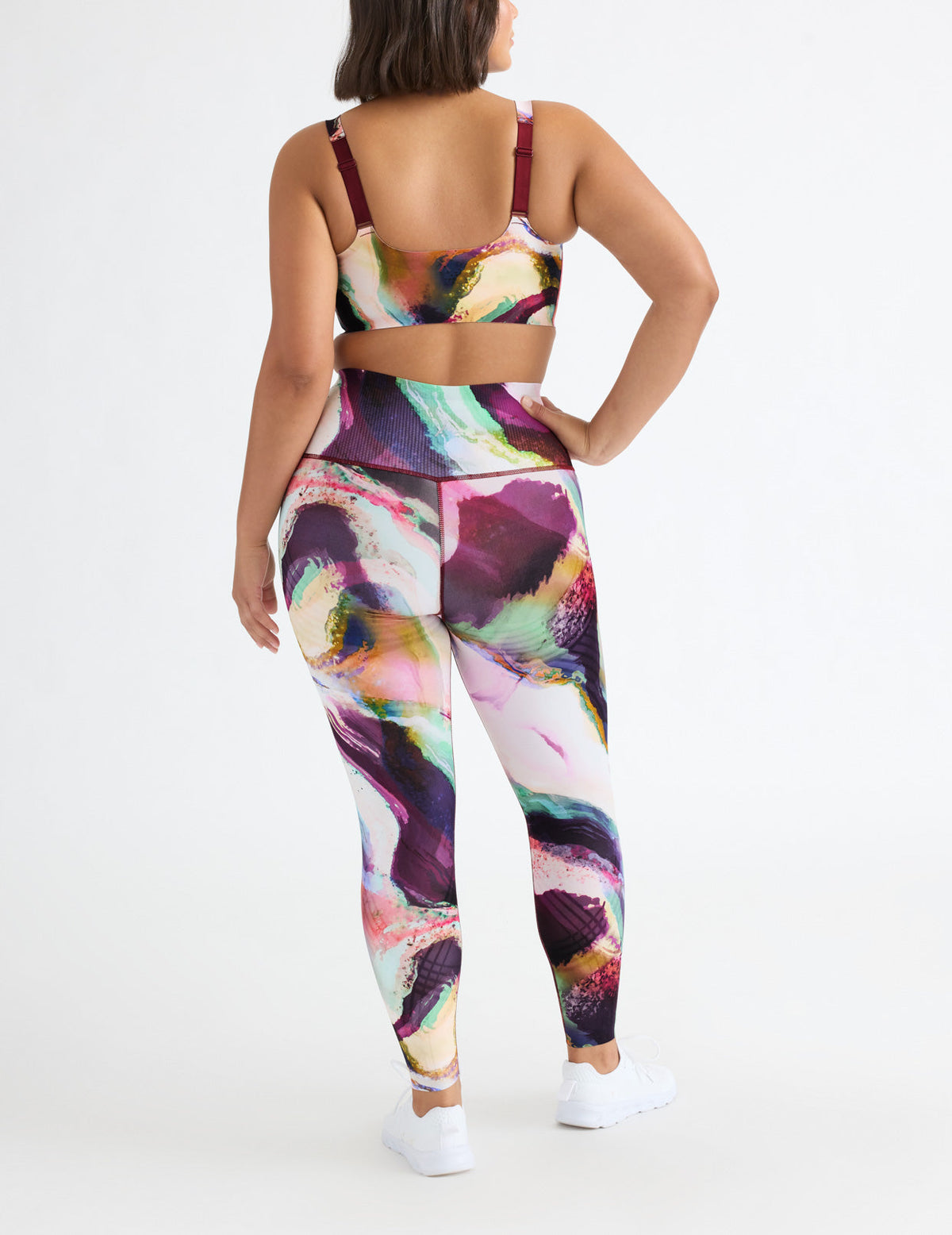 HiTouch™️ High Rise Legging – Flow Motion – view 4 of 32
