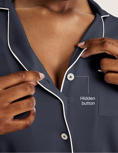 Close-up of hidden button design for a supportive fit – Twilight Navy/White – view 3 of 27