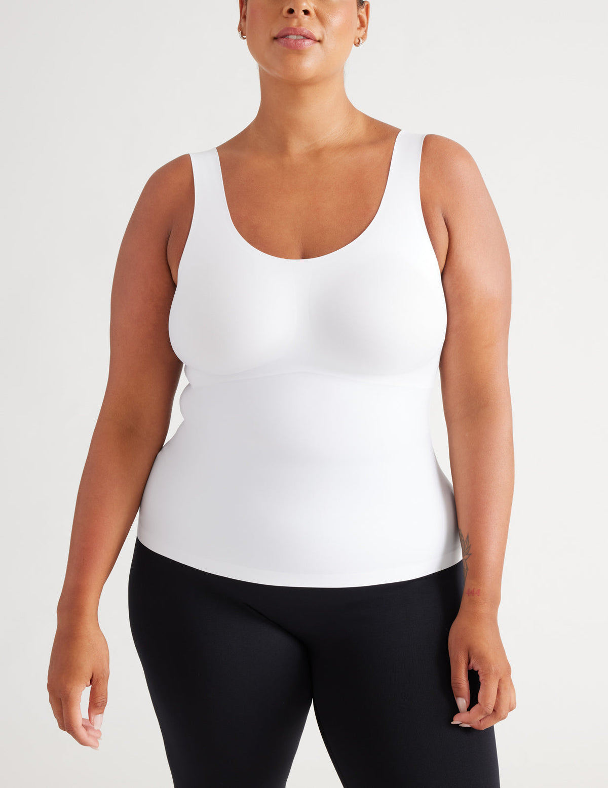 Front view of model wearing the LuxeLift Scoop Neck Tank, highlighting the neckline, strap design, and silhouette – White – view 1 of 20