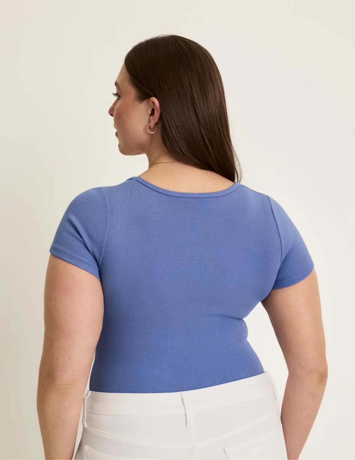 Back view of model wearing the SculptRib™ Cotton Scoop Neck T-Shirt highlighting the neckline, fabric and hugging fit – Periwinkle – view 11 of 21