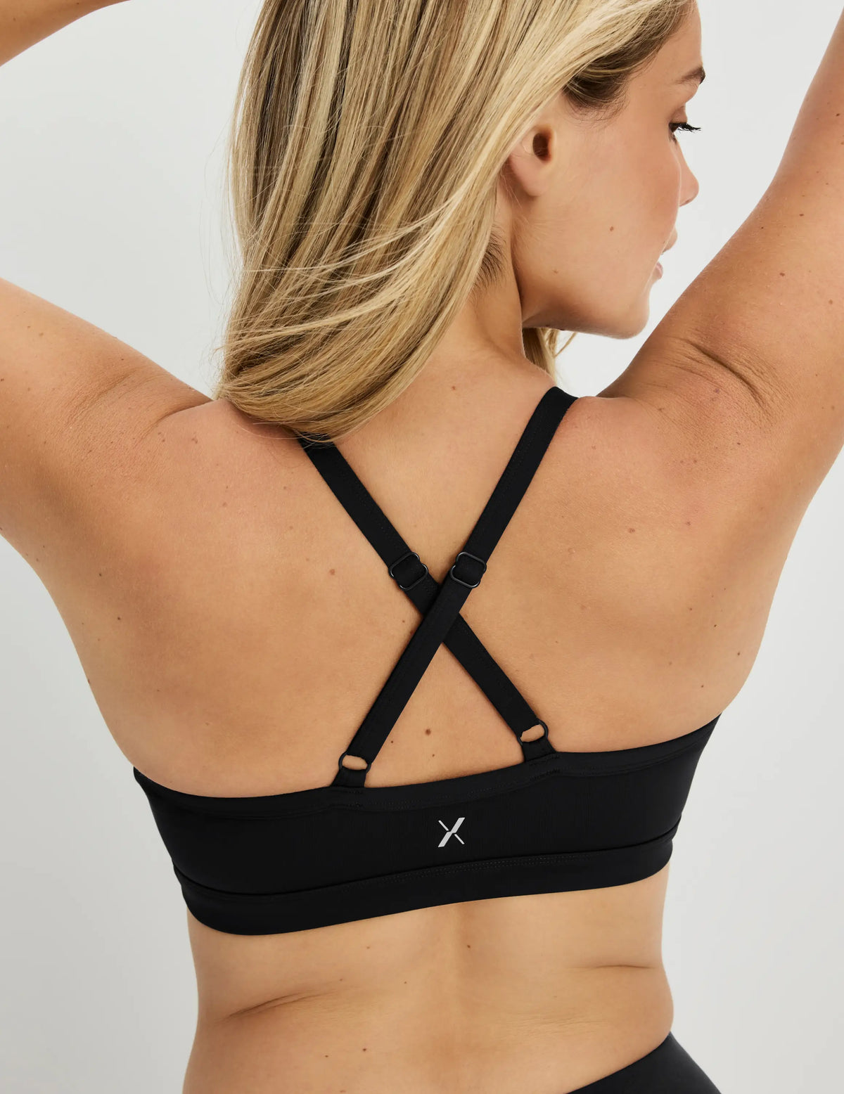 Restore Sports Bra – Black – view 3 of 21