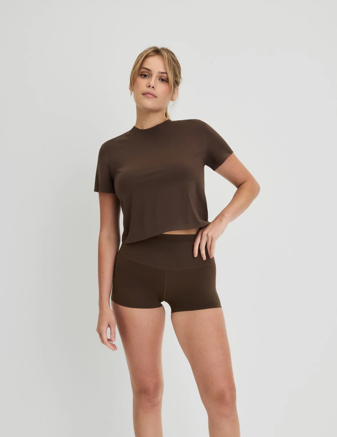 Front view of model highlighting the coverage and fit – Espresso – view 8 of 28