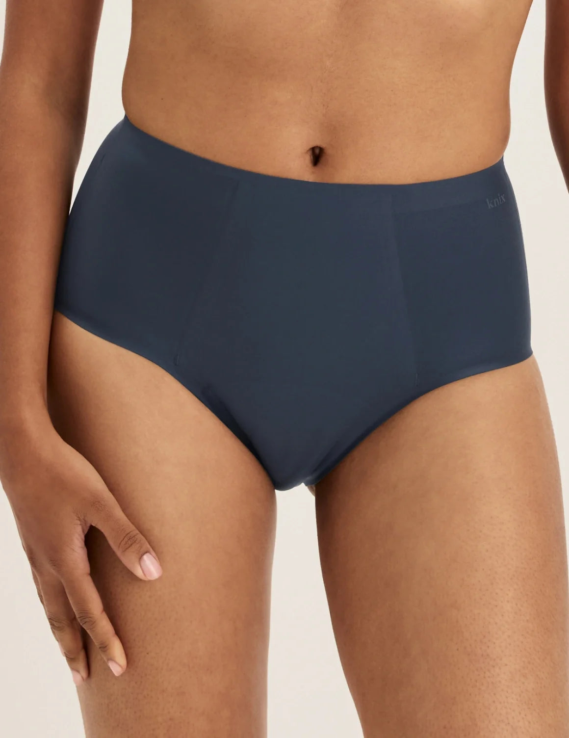 Front view of model wearing the SuperPlus Leakproof® No-Show High Rise highlighting the coverage and smooth fit – Twilight Navy – view 7 of 21